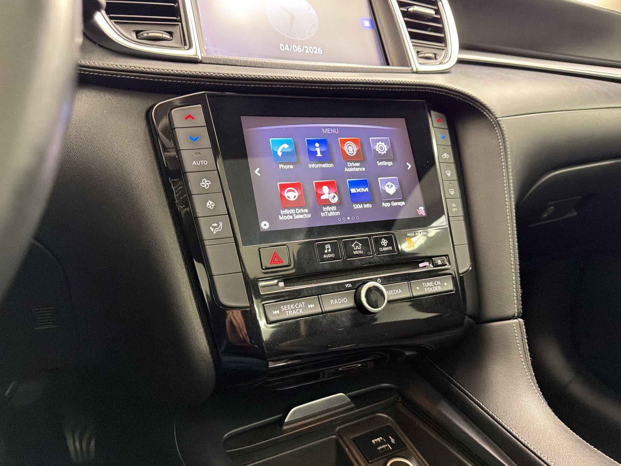 Used 2019 INFINITI QX50 Luxe image 29