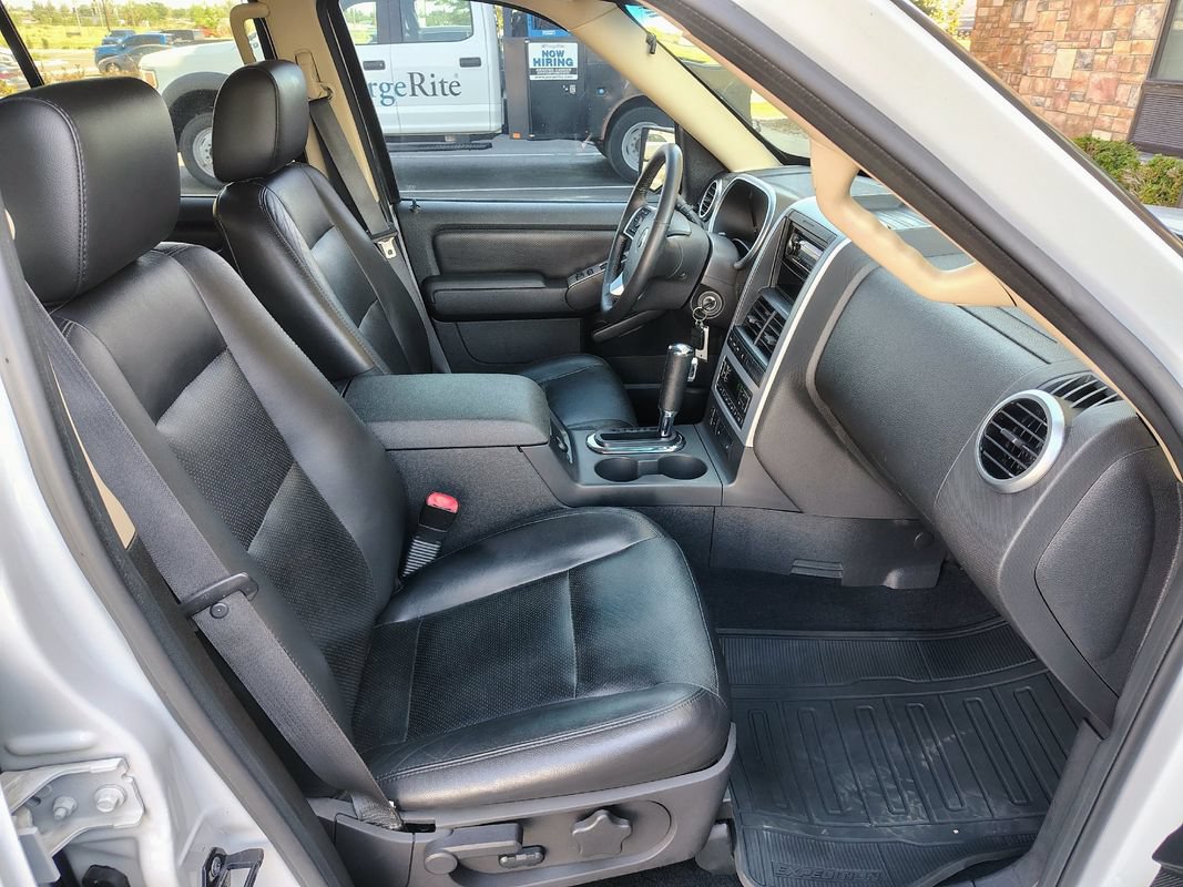 Used 2006 Mercury Mountaineer Luxury AWD/4WD image 22