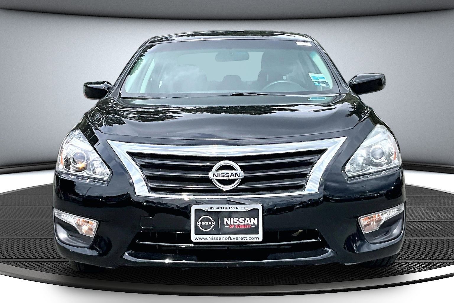 Used 2014 Nissan Altima 2.5 S w/ Display Audio Package FWD image 2