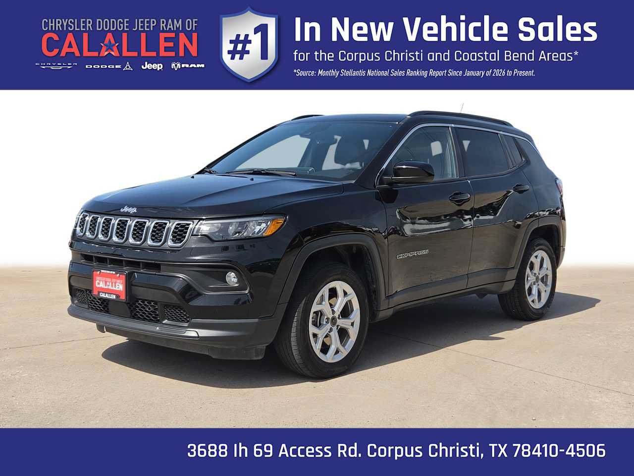 Used 2025 Jeep Compass Latitude w/ Sun & Sound Group AWD/4WD image 1