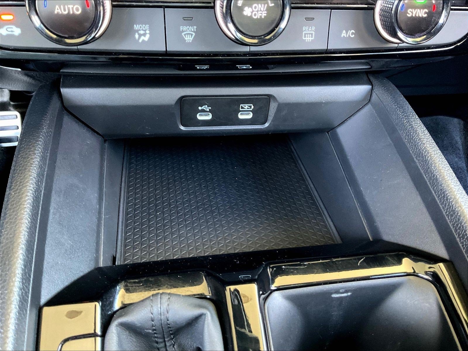 Used 2024 Honda Accord Sport image 14