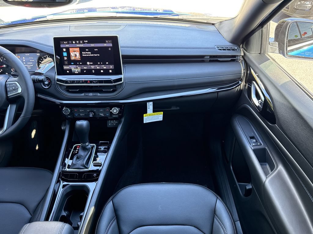 New 2026 Jeep Compass Limited AWD/4WD image 18