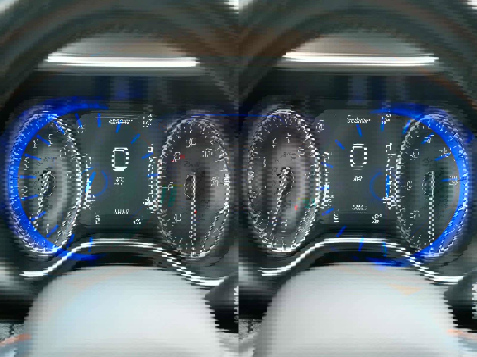 Used 2019 Chrysler Pacifica Touring-L w/ Advanced Safetytec Group image 20