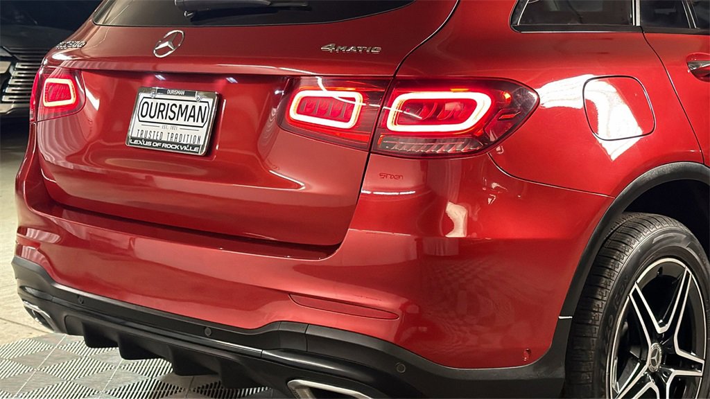 Used 2021 Mercedes-Benz GLC 300 4MATIC w/ AMG Line image 6