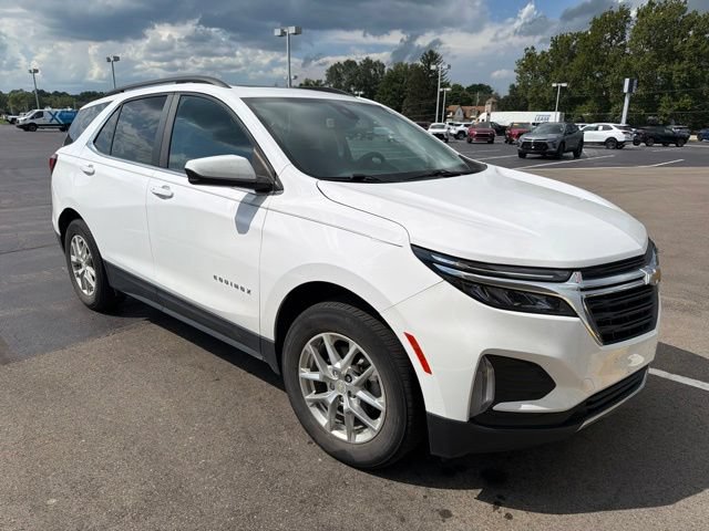 Used 2022 Chevrolet Equinox LT AWD/4WD image 2