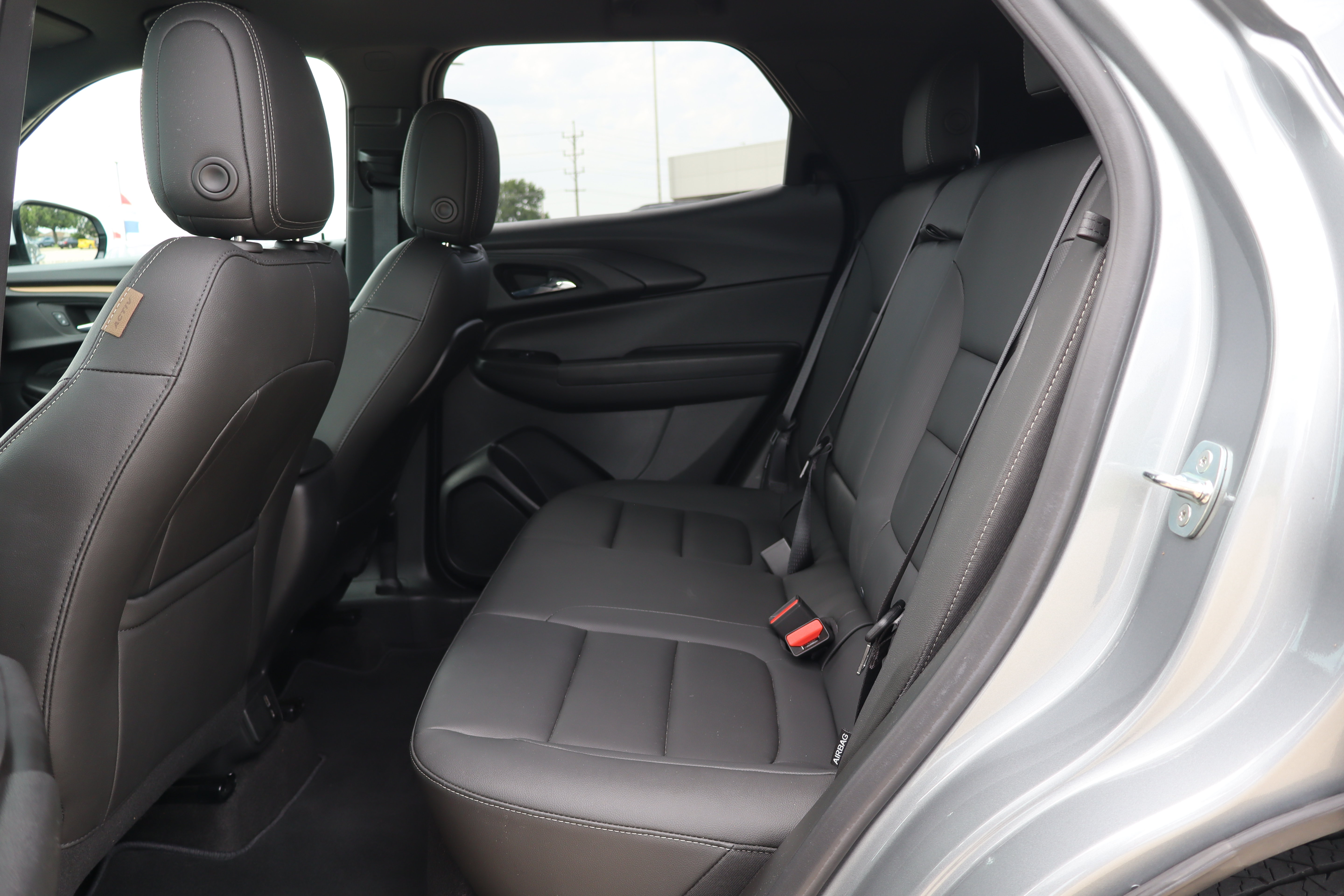 Used 2023 Chevrolet TrailBlazer ACTIV w/ Convenience Package FWD image 10