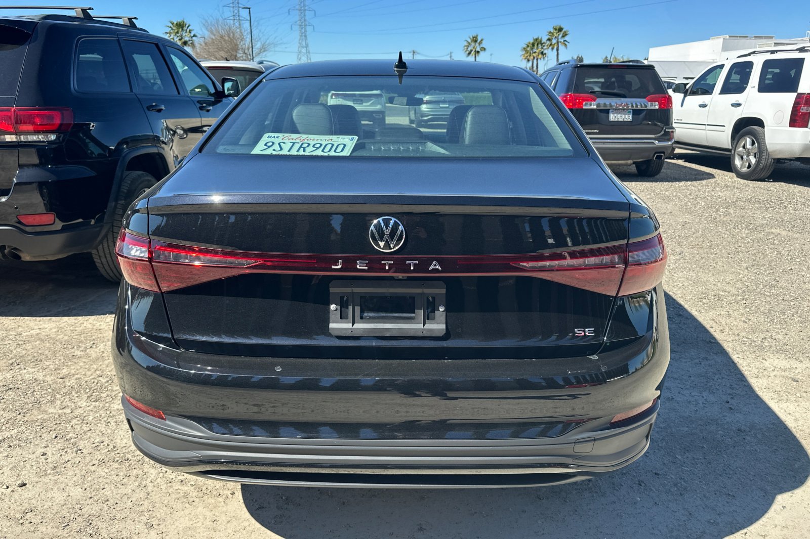 Certified 2025 Volkswagen Jetta SE image 4