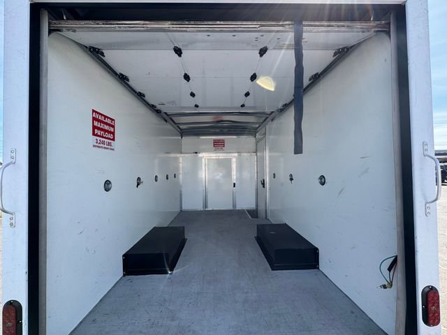 Used 2023 Ford Transit 350 DRW image 11