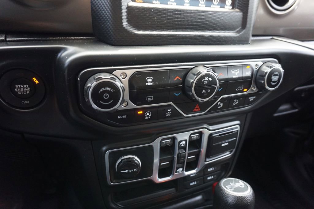 Used 2018 Jeep Wrangler Unlimited Sport S image 45