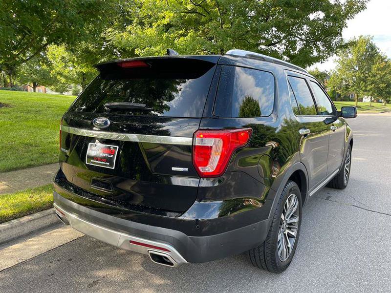 Used 2017 Ford Explorer Platinum AWD/4WD image 55