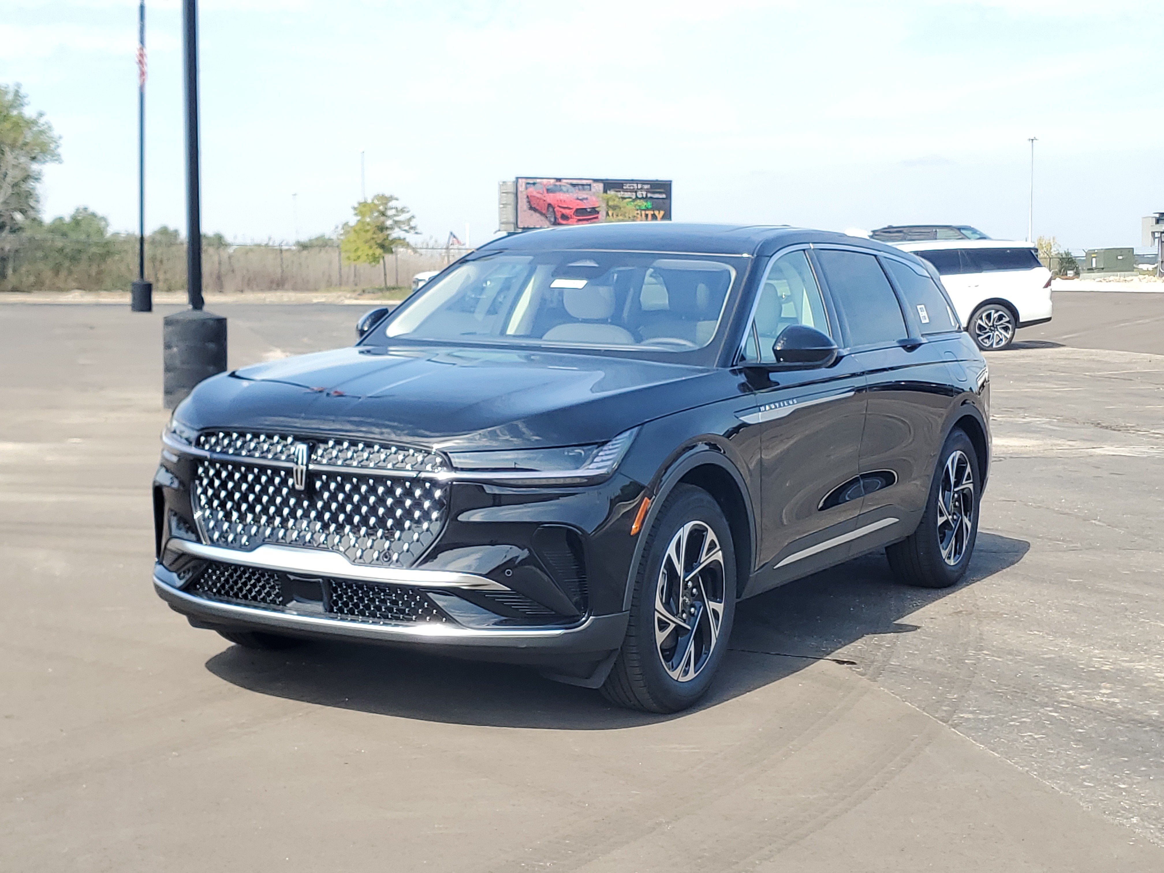 New 2026 Lincoln Nautilus Premier w/ Equipment Group 102A AWD/4WD video 2
