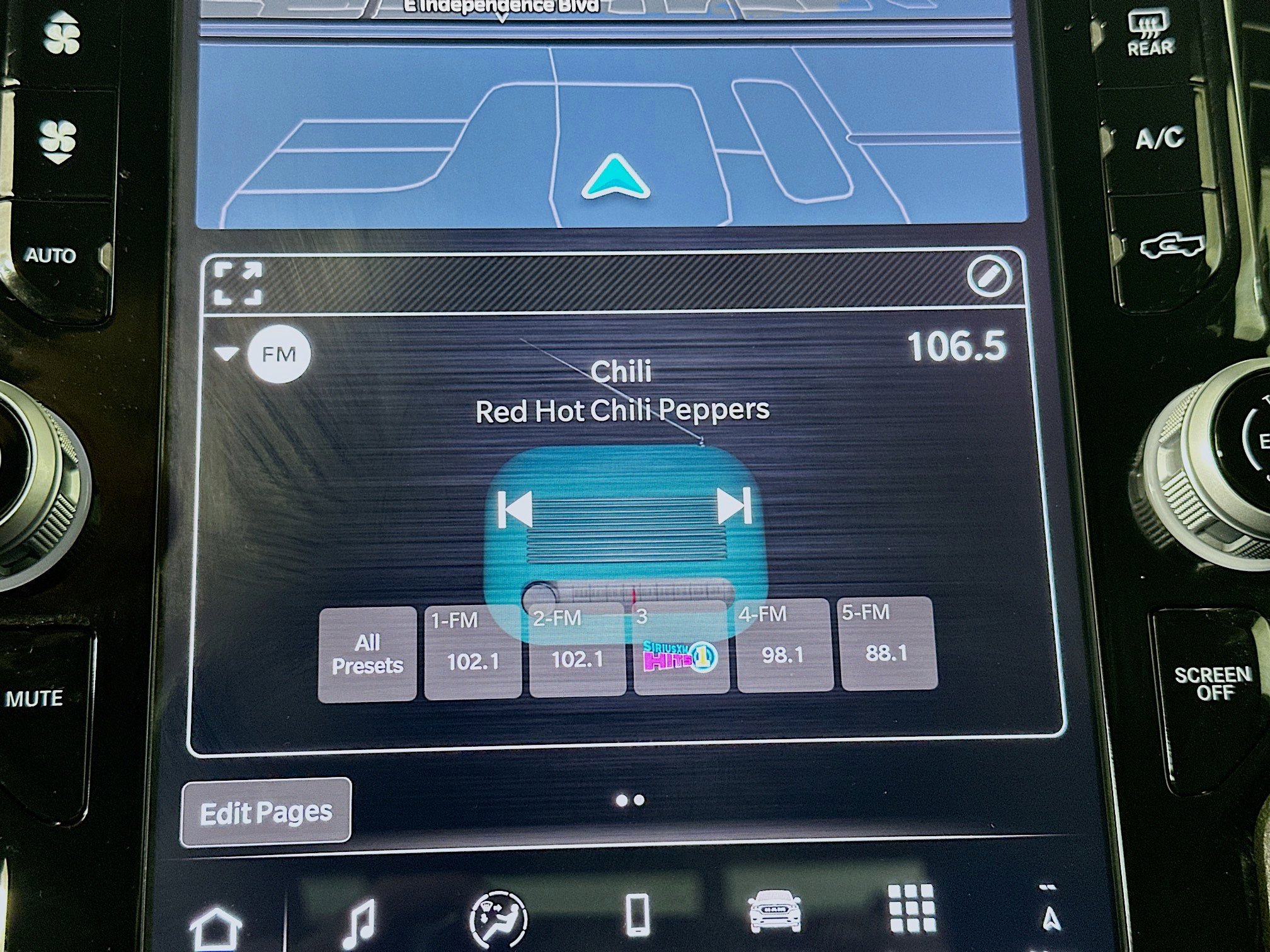 Used 2025 RAM 1500 Laramie image 21