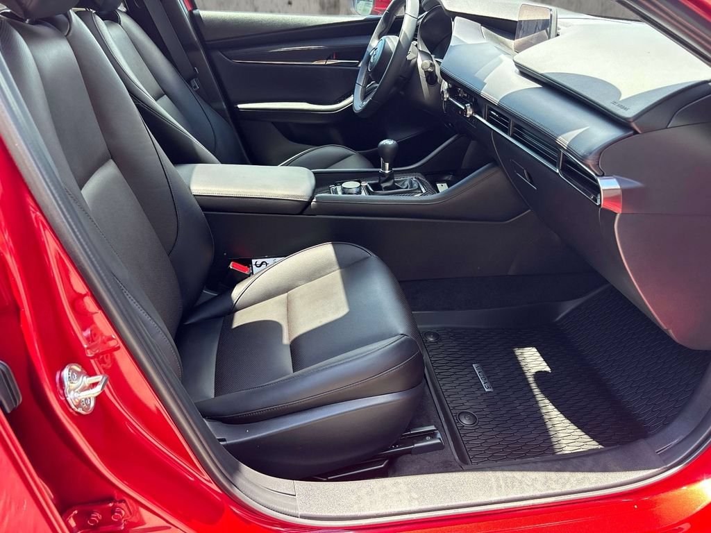 Certified 2026 MAZDA MAZDA3 2.5 S Hatchback w/ Premium Pkg FWD image 14