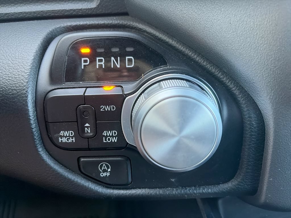 Used 2023 RAM 1500 Laramie AWD/4WD image 16