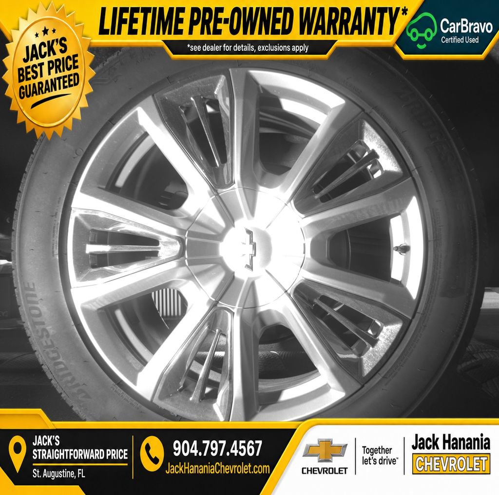 Used 2022 Chevrolet Silverado 1500 High Country w/ Technology Package AWD/4WD image 27