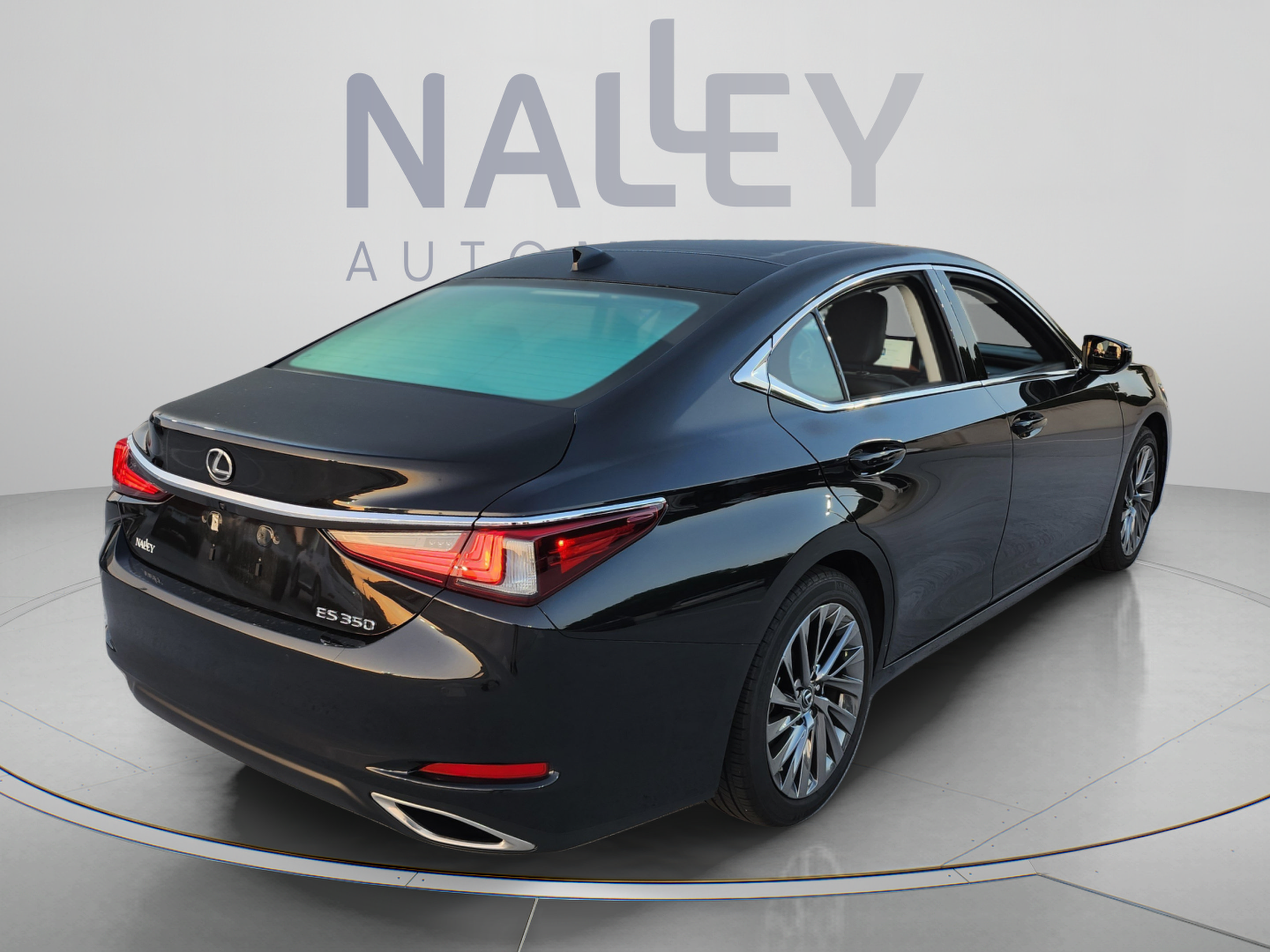 Certified 2024 Lexus ES 350 w/ Technology Package FWD image 5
