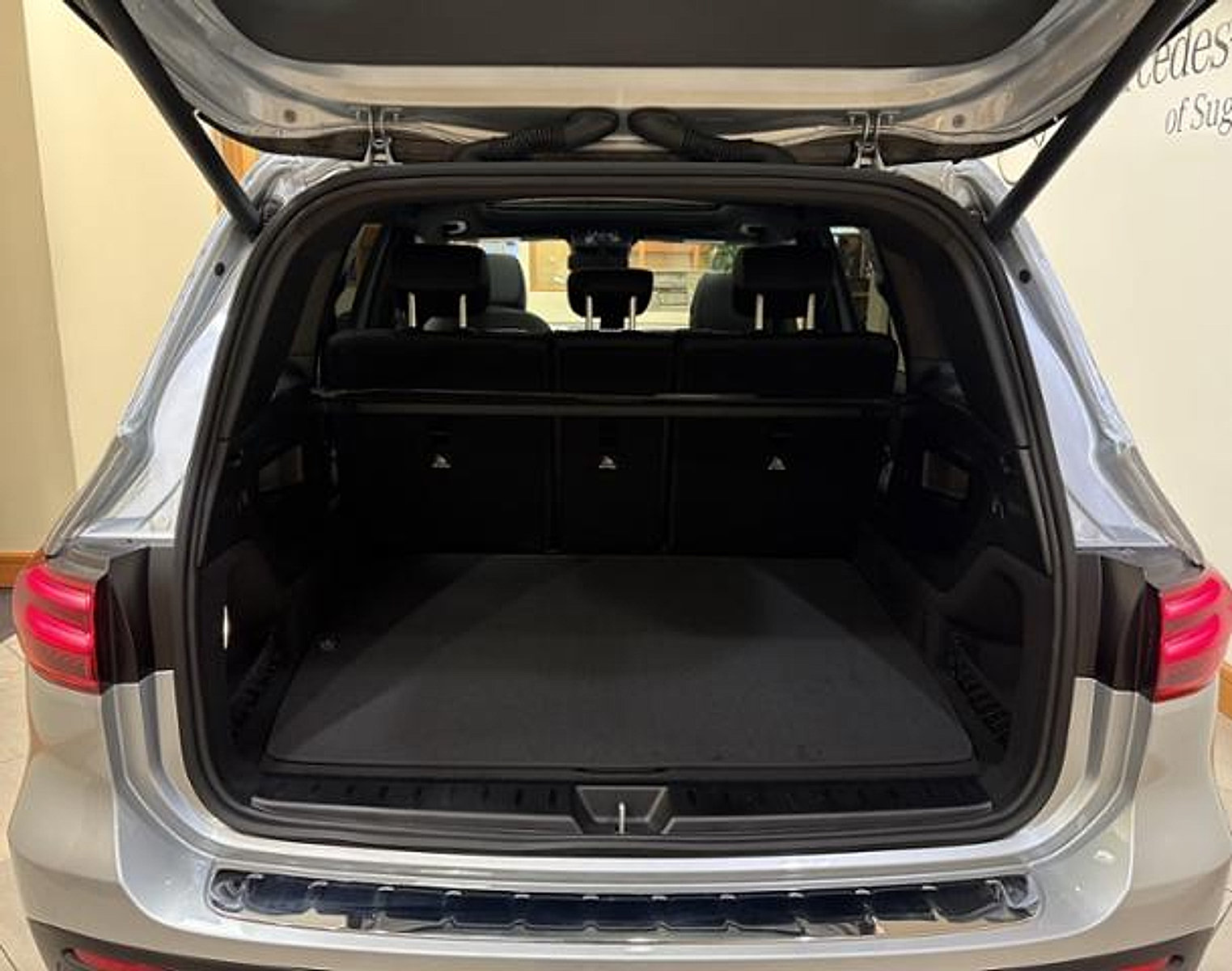 New 2026 Mercedes-Benz GLB 250 image 25