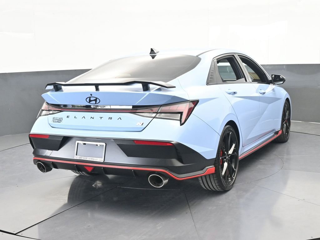 Used 2025 Hyundai Elantra N image 5