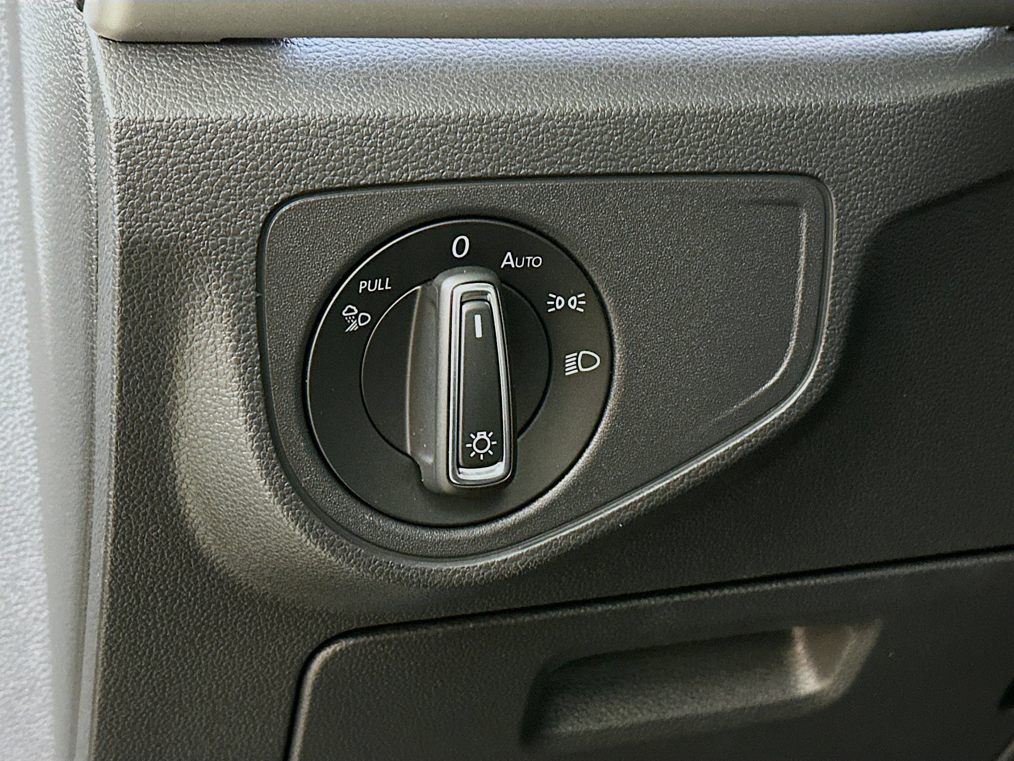 Used 2023 Volkswagen Atlas SEL Premium image 10