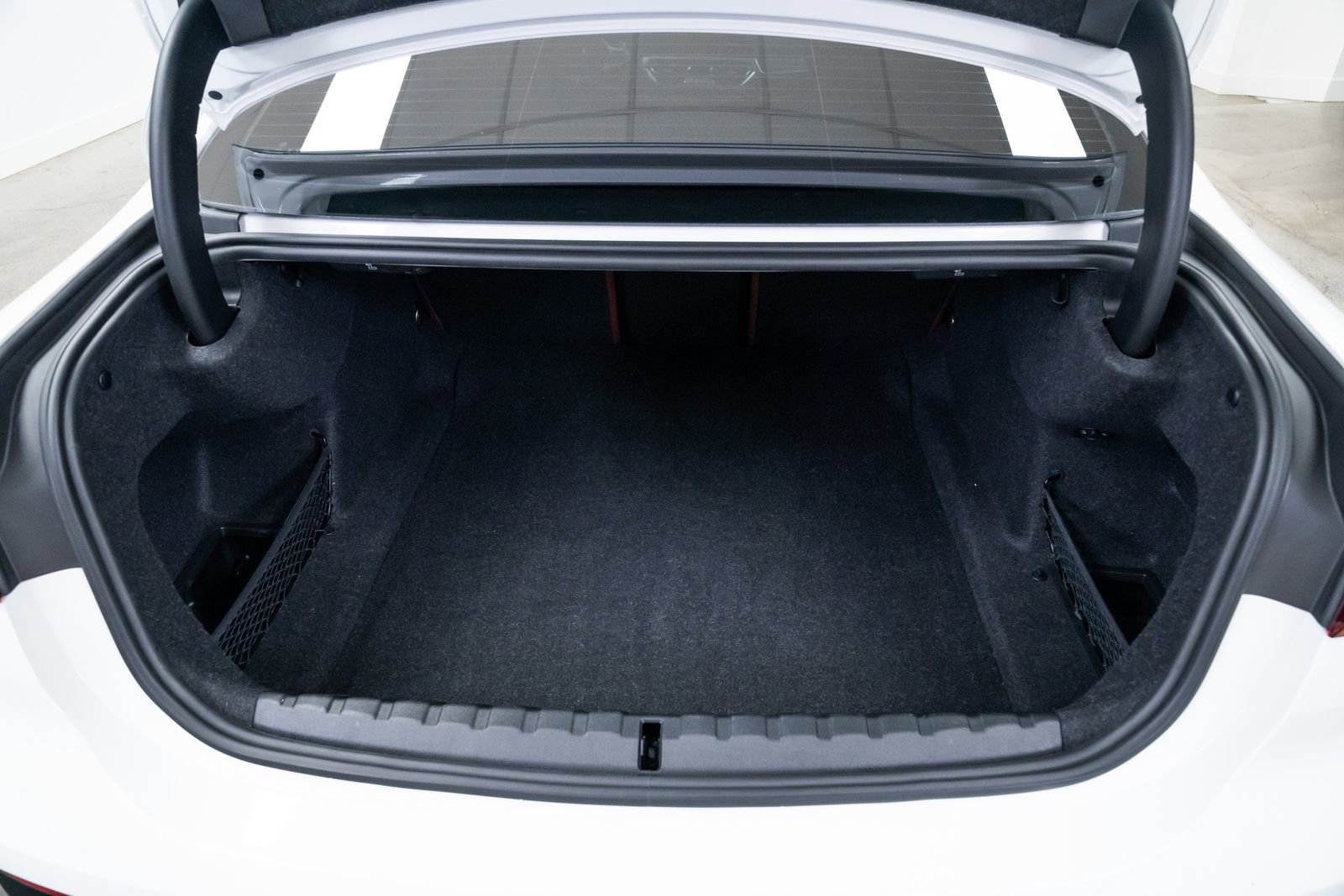 Used 2023 BMW 440i xDrive Coupe w/ Premium Package image 8