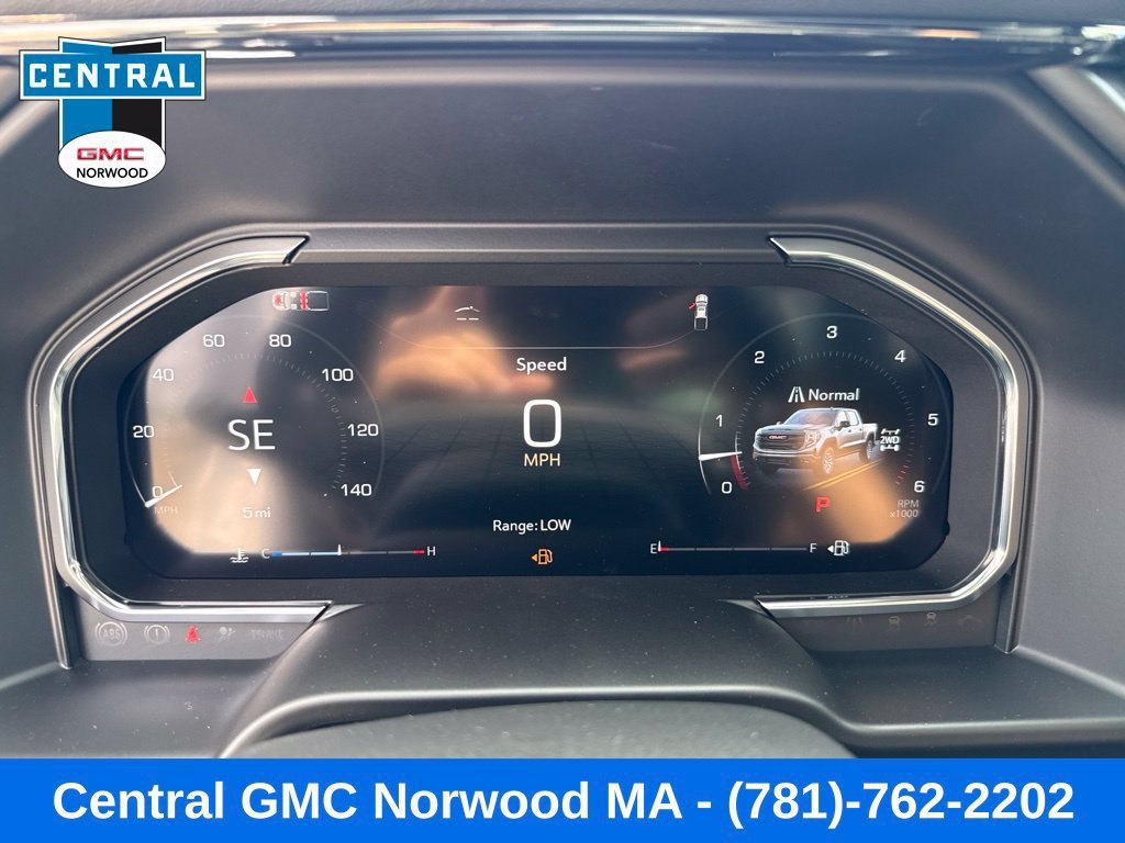 New 2026 GMC Sierra 1500 AT4 w/ Technology Package AWD/4WD image 16