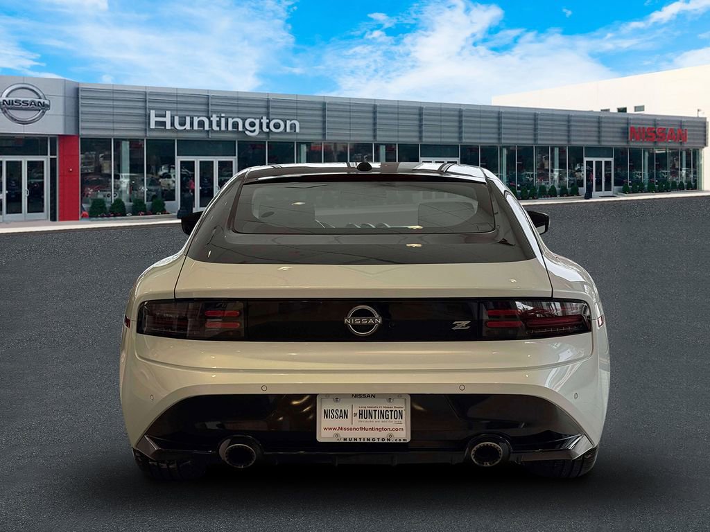 Certified 2024 Nissan Z Sport w/ Floor Mat Package image 7