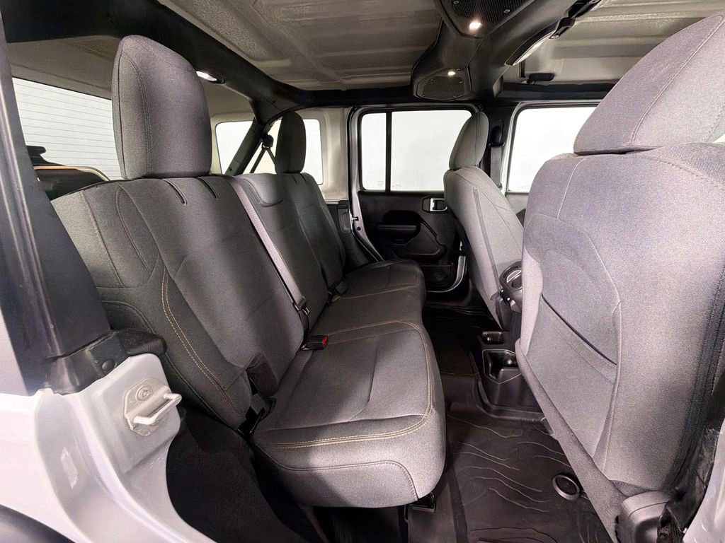 Used 2024 Jeep Wrangler Willys image 26