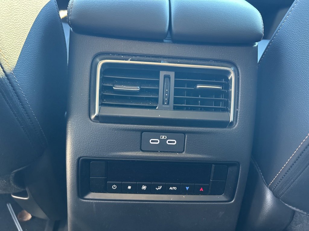 Used 2025 MAZDA CX-90 3.3 Turbo w/ Preferred Package image 13