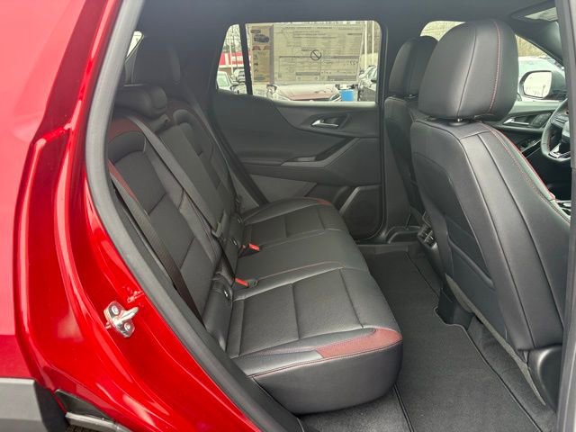 New 2026 Chevrolet Equinox RS w/ Convenience Package III FWD image 21