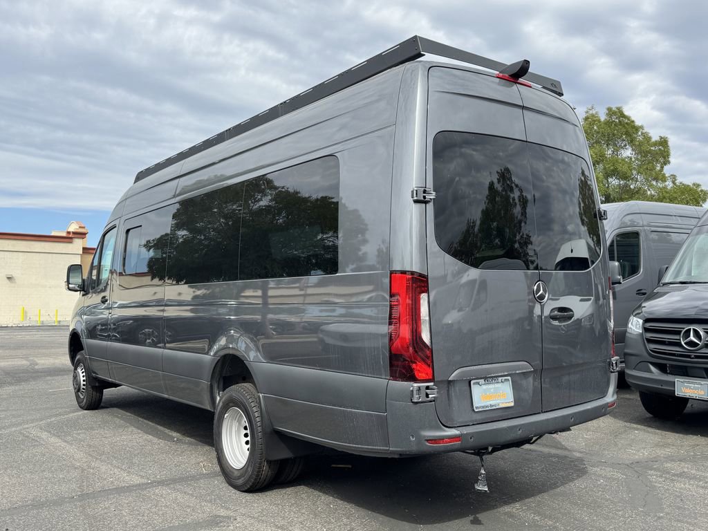 Used 2024 Mercedes-Benz Sprinter 3500 image 7