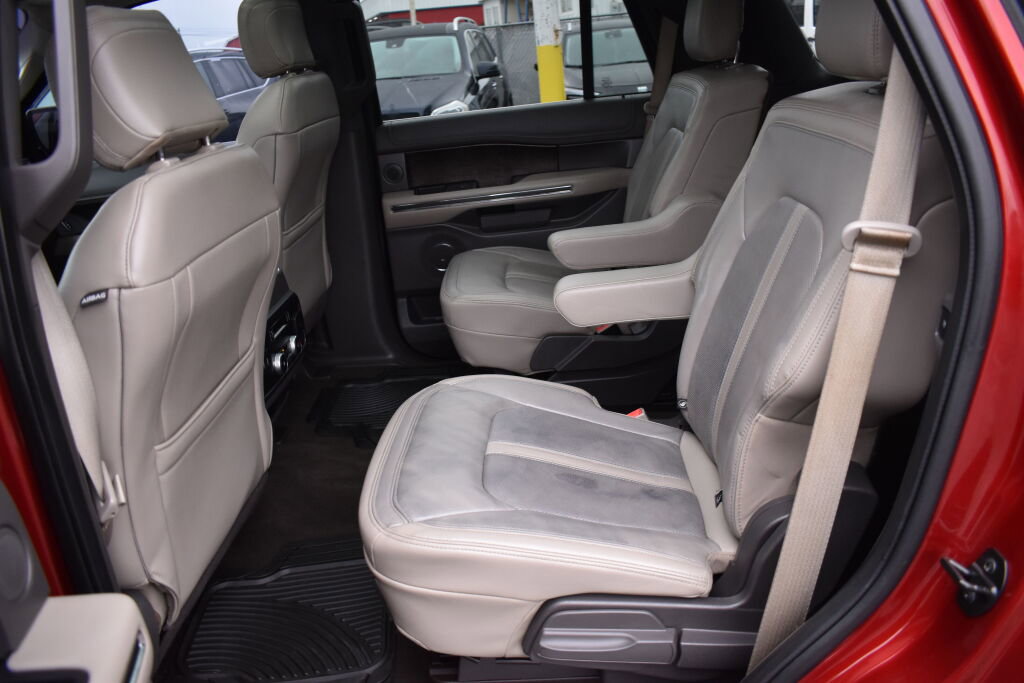 Used 2018 Ford Expedition Limited w/ Equipment Group 302A image 27