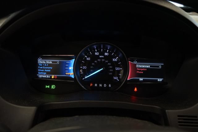Used 2018 Ford Explorer XLT w/ Equipment Group 202A AWD/4WD image 21