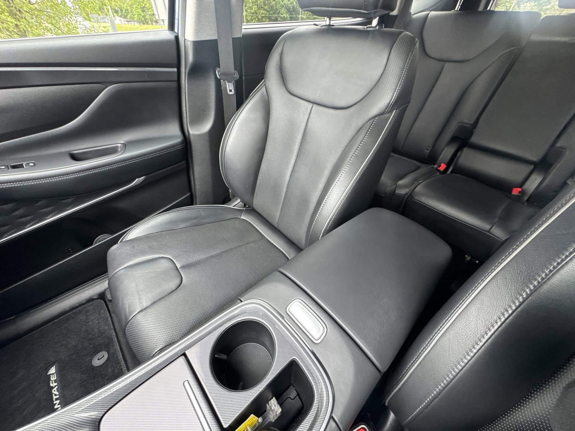 Used 2021 Hyundai Santa Fe Limited FWD image 21