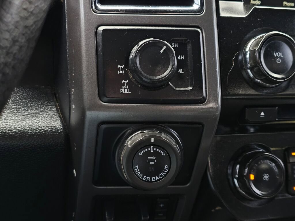 Used 2016 Ford F150 XLT w/ Equipment Group 302A Luxury image 23