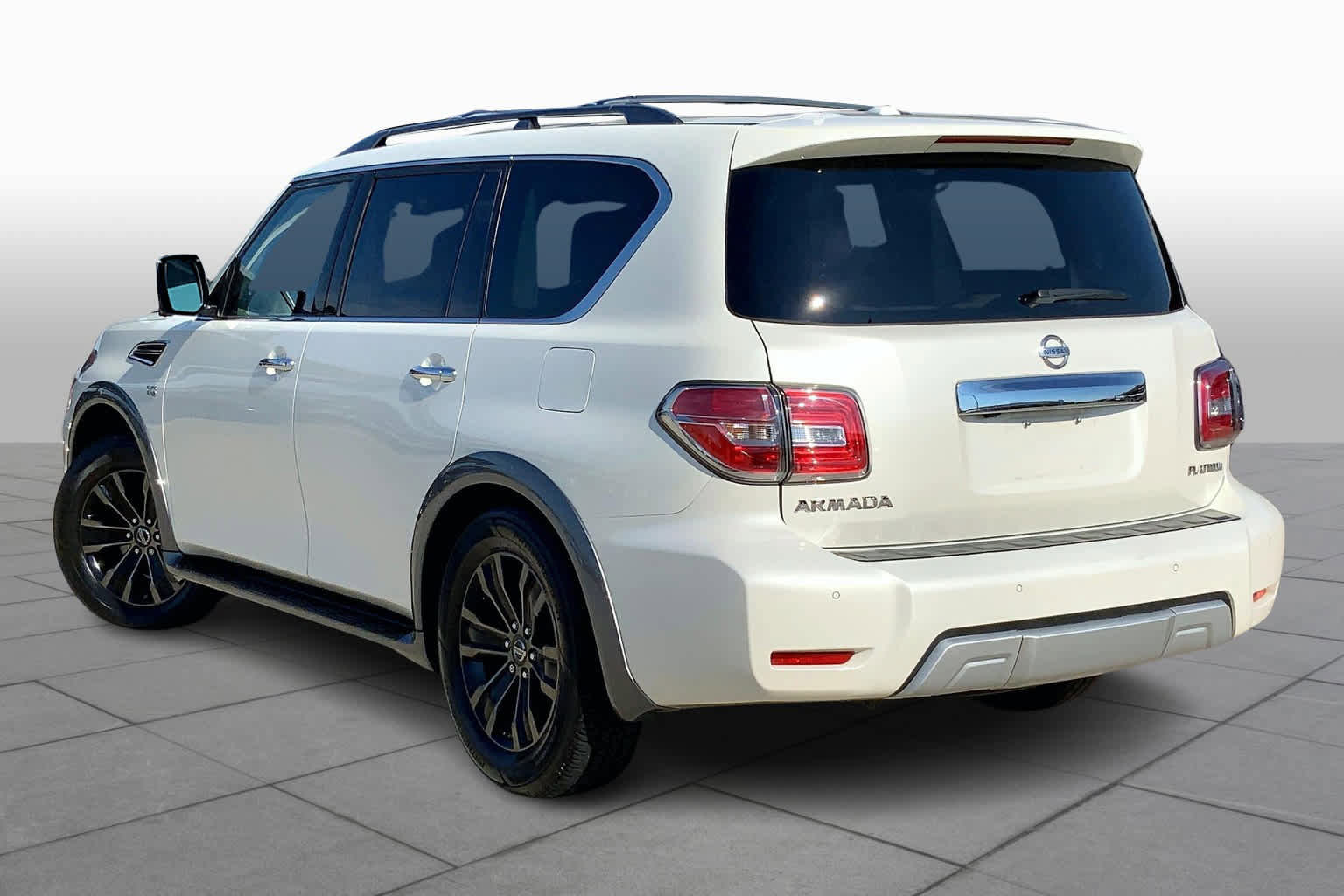 Used 2017 Nissan Armada Platinum w/ Captain Seat Package image 11