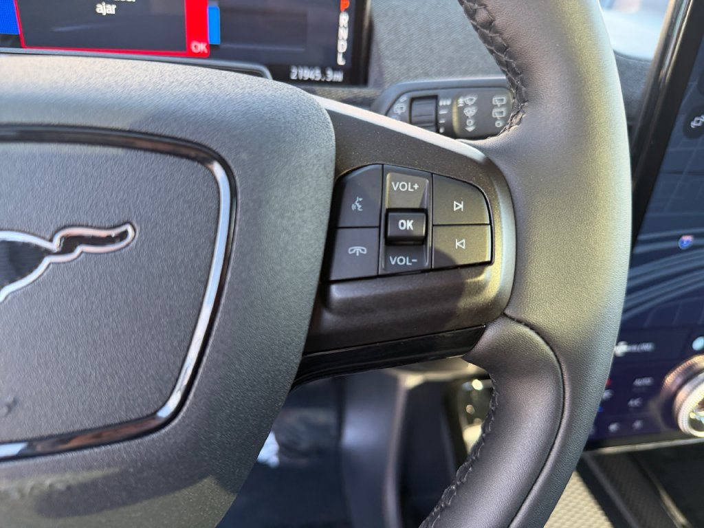 Certified 2023 Ford Mustang Mach-E Premium AWD/4WD image 17