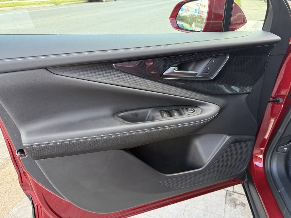 New 2026 Chevrolet Blazer EV LT image 9