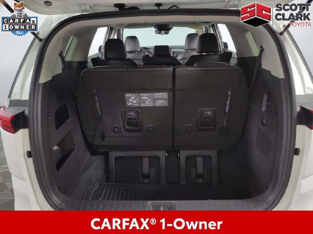Used 2022 Kia Carnival LX FWD image 27