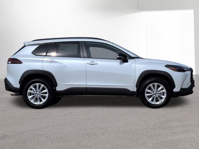 New 2026 Toyota Corolla Cross LE image 4