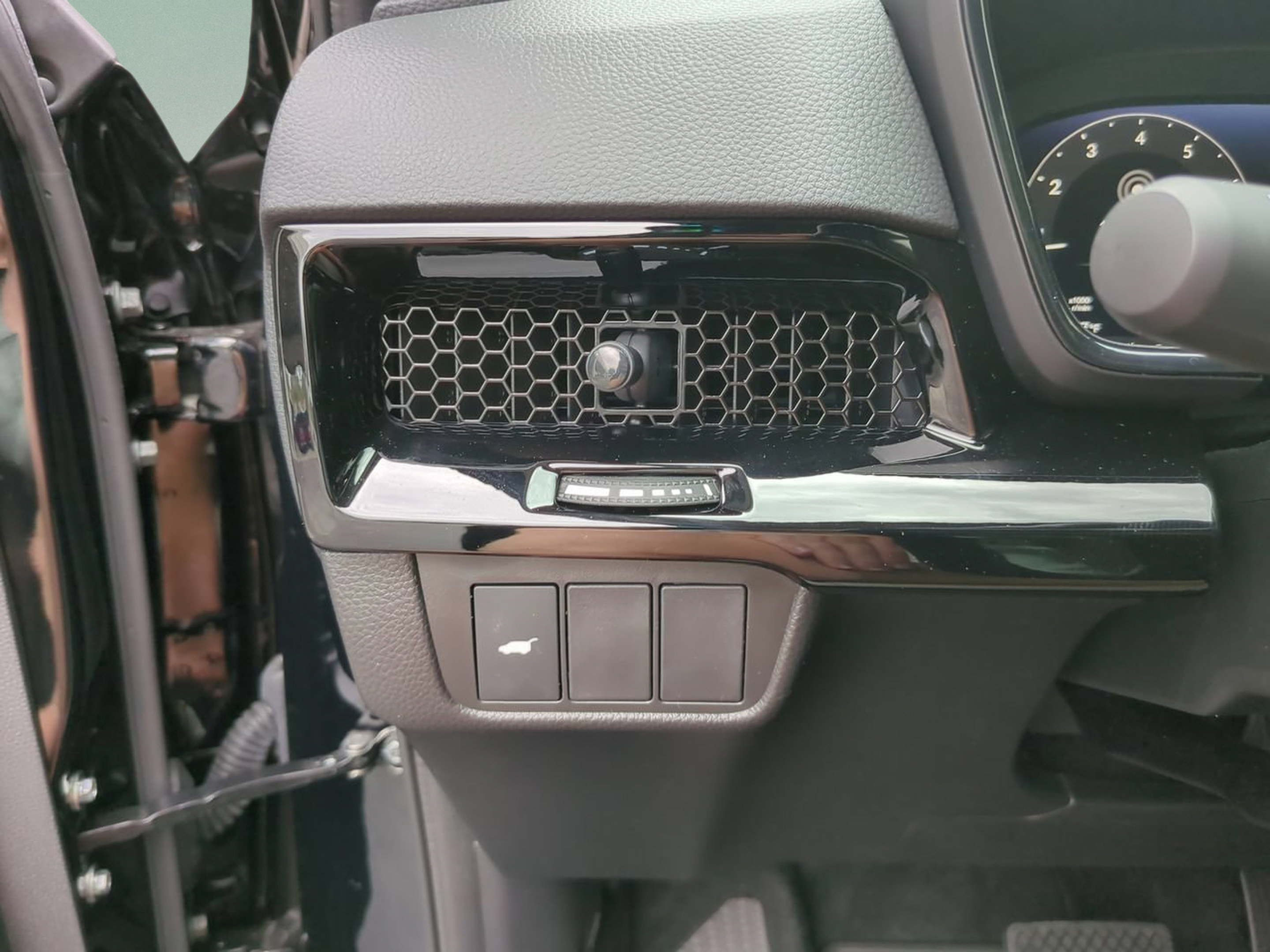 New 2026 Honda CR-V EX-L image 14