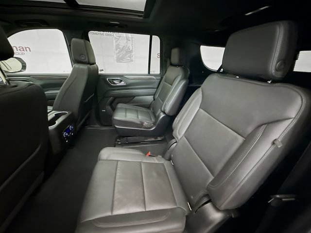 Used 2022 Chevrolet Suburban Z71 w/ Z71 Off-Road Package AWD/4WD image 28