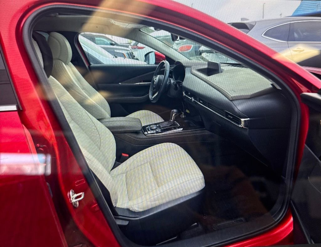 Used 2023 MAZDA CX-30 AWD 2.5 S w/ Premium Package image 14