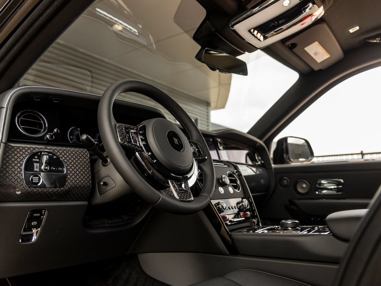 New 2027 Rolls-Royce Cullinan Black Badge AWD/4WD image 27