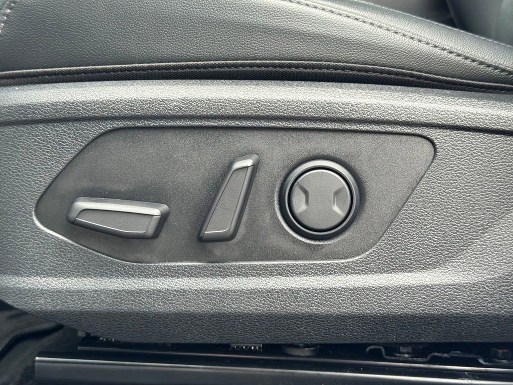 Certified 2025 Kia Sportage EX image 13