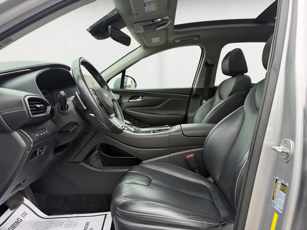 Used 2021 Hyundai Santa Fe SEL w/ Convenience + Premium Package AWD/4WD image 9