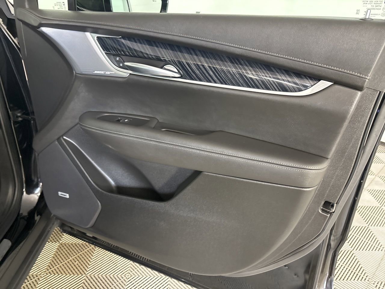 Used 2024 Cadillac XT6 Premium Luxury w/ LPO, Floor Liner Package image 28