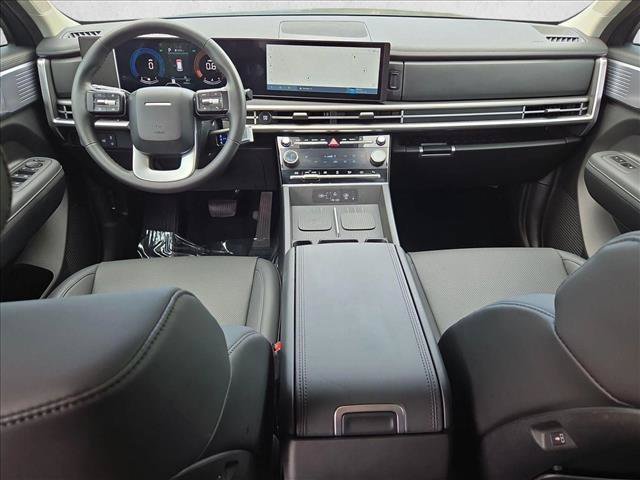Used 2025 Hyundai Santa Fe XRT AWD/4WD image 18