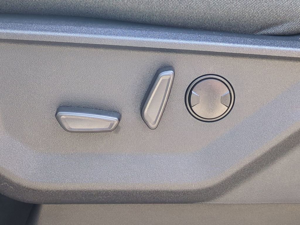 New 2025 Ford F150 XLT w/ Equipment Group 302A MID image 22