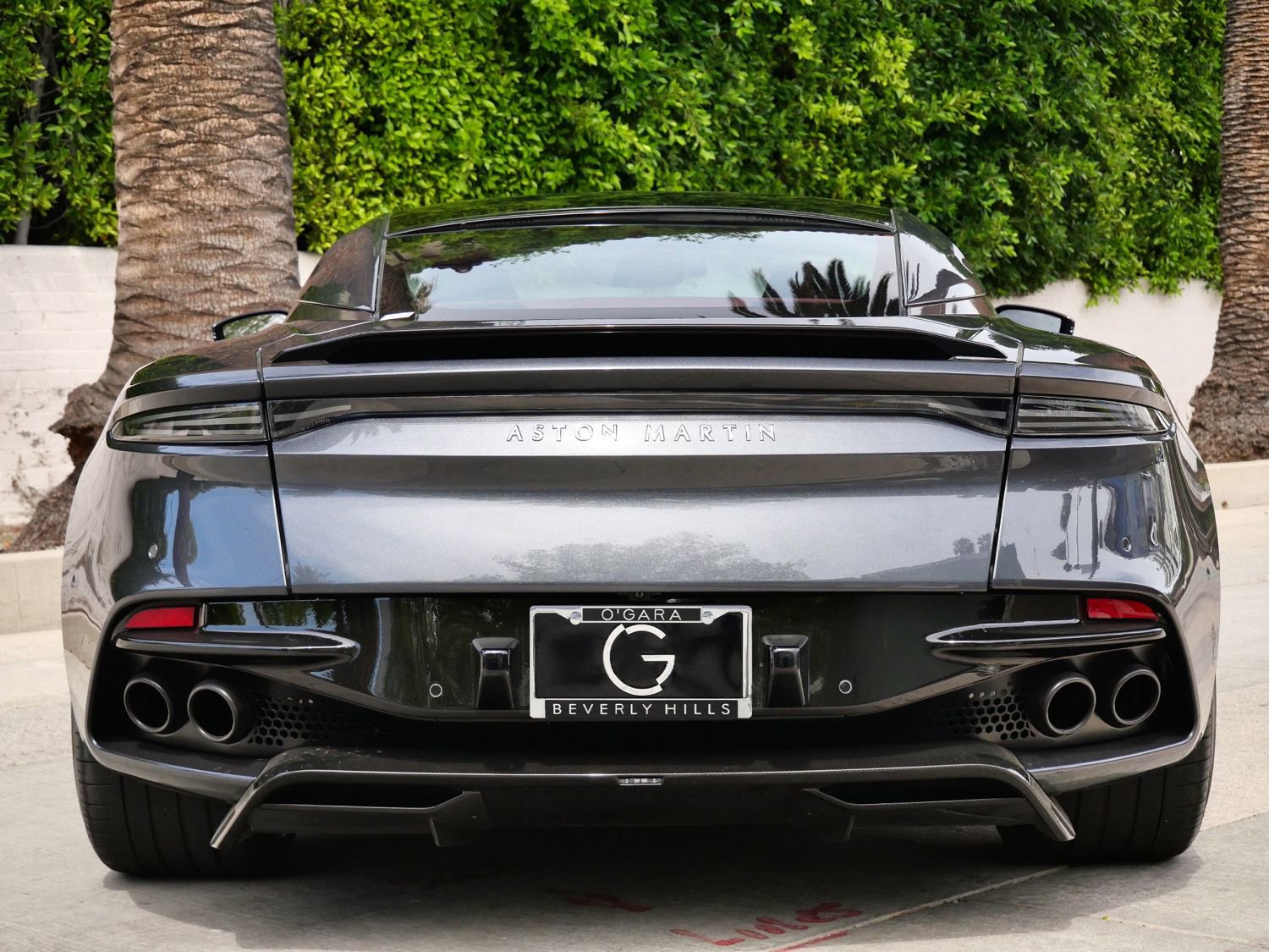 Used 2019 Aston Martin DBS Superleggera image 8