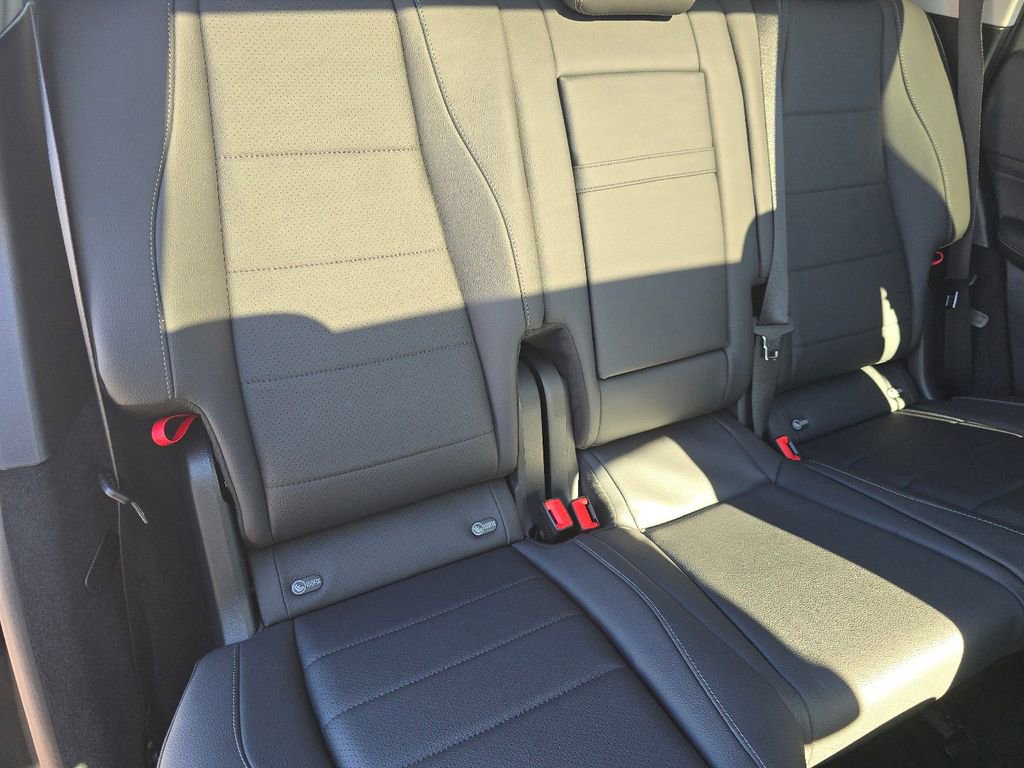 New 2026 Mercedes-Benz GLS 450 4MATIC image 22